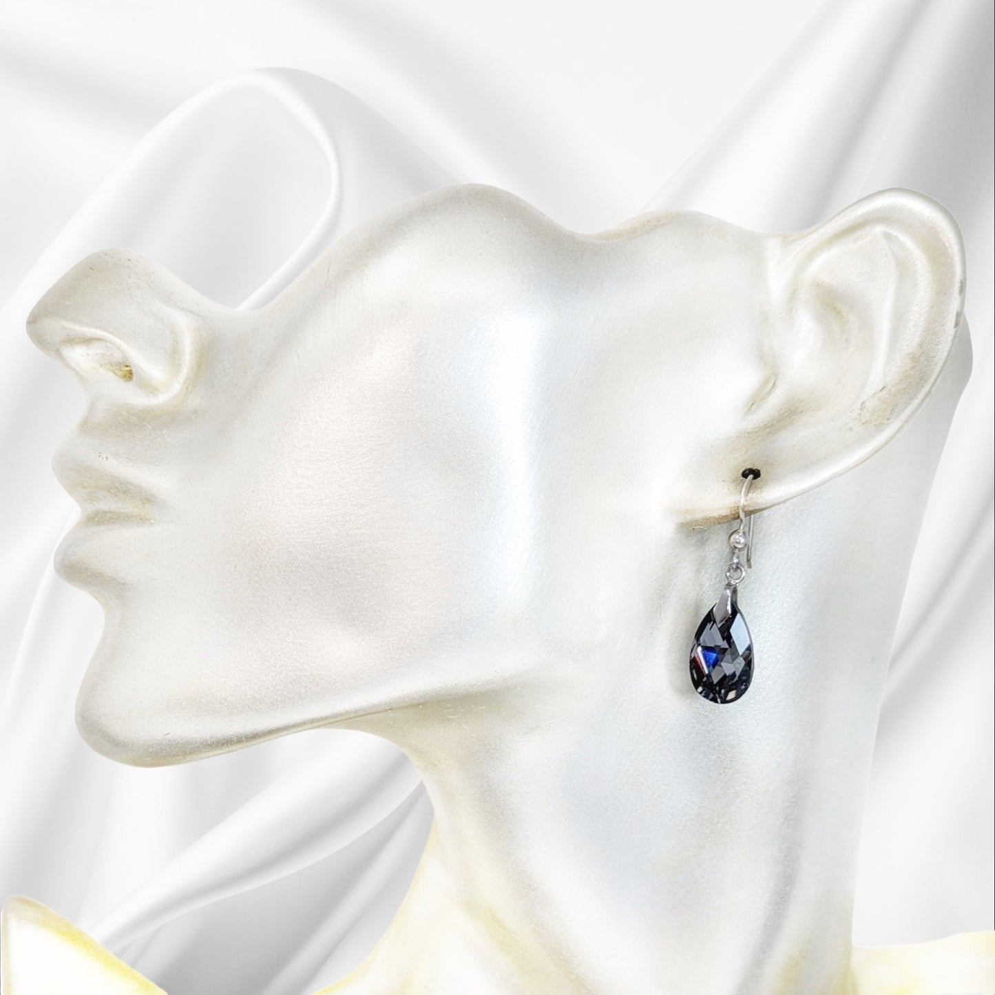 925 Sterling Silver Jewellery Set with Authentic Austrian Crystals from Swarovski