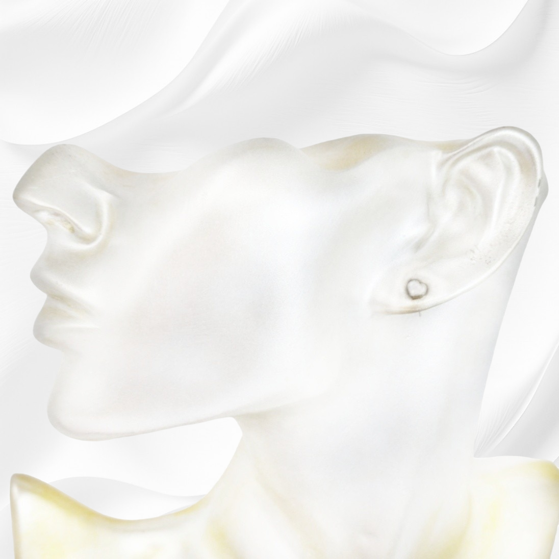 925 Sterling Silver Stud Earrings with Authentic Mother of Pearl