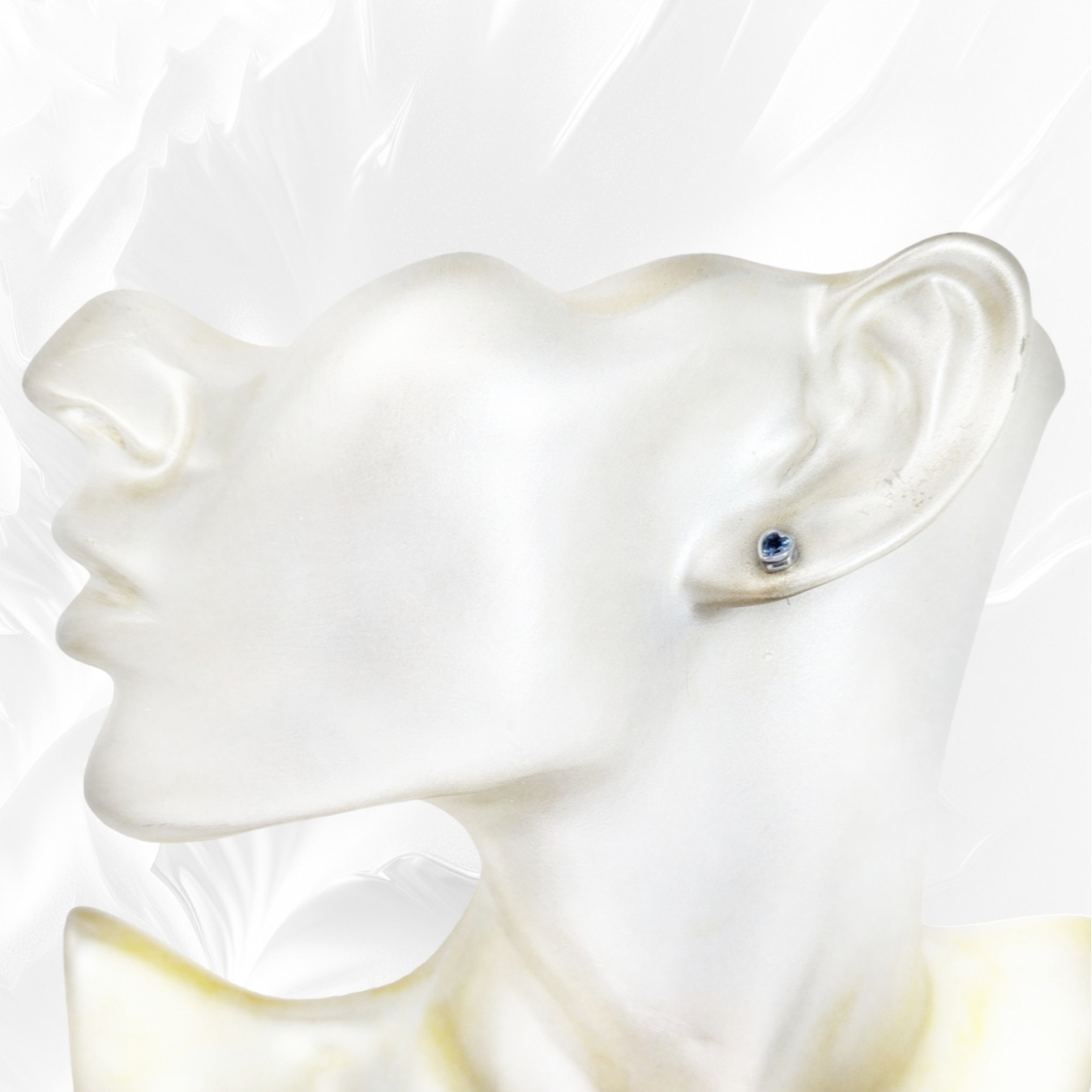 925 Sterling Silver Stud Earrings with Blue Cubic Zirconia Crystals