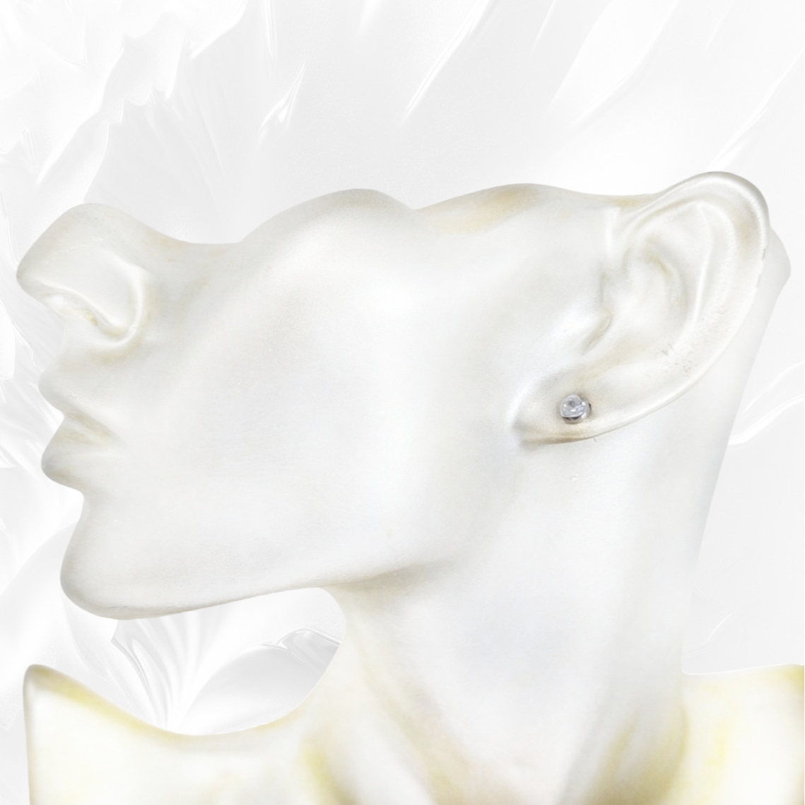 925 Sterling Silver Stud Earrings with Clear Cubic Zirconia Crystals