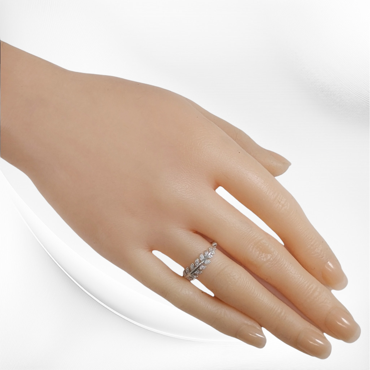 925 Sterling Silver Women's Ring with Cubic Zirconia Crystals