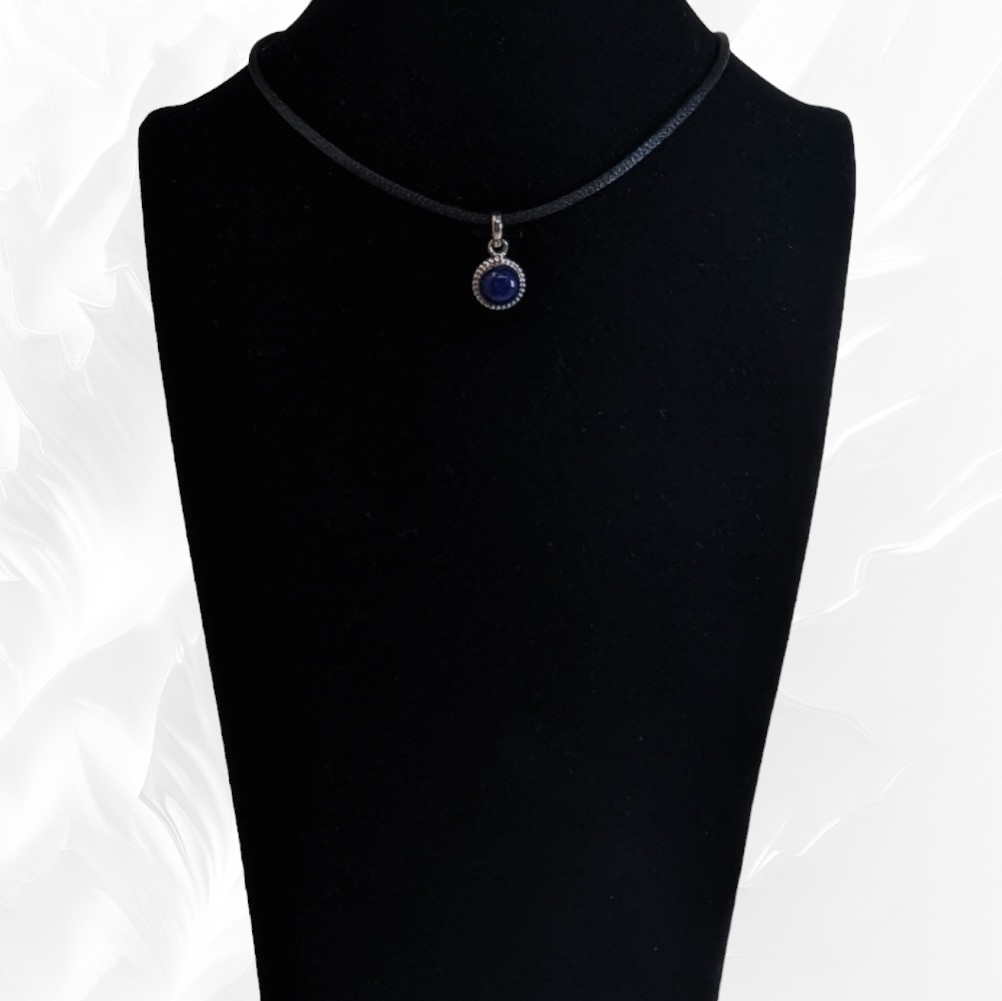 925 Sterling Silver Women Pendant With Authentic Lapis Lazuli Gemstone