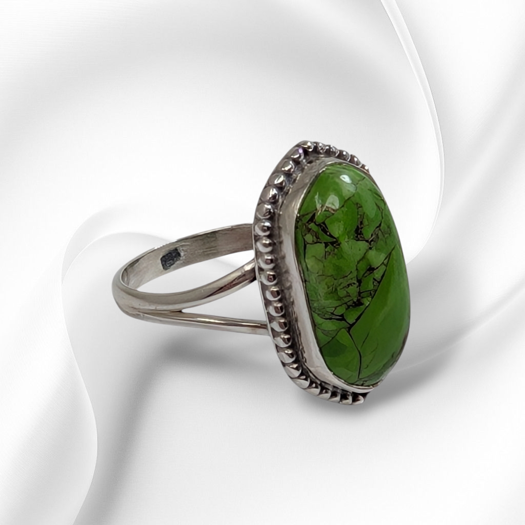925 Sterling Silver Women's Ring with Authentic Green Copper Turquoise Gemstone