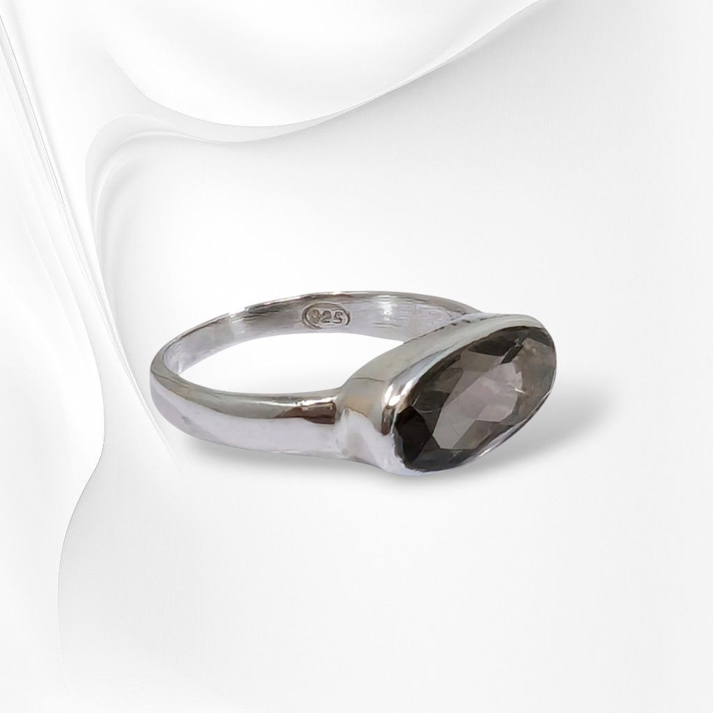 925 Sterling Silver Women Ring with Authentic Smoky Quartz