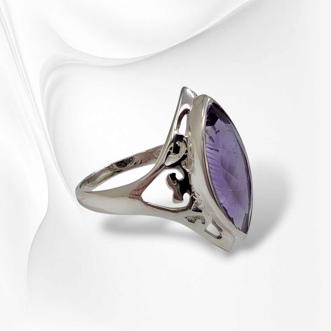 925 Sterling Silver Filigree Women's Ring with Authentic Amethyst Gemstone