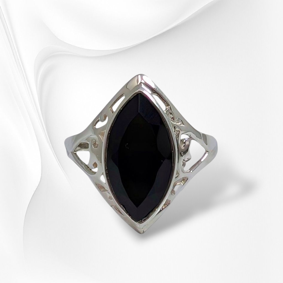 925 Sterling Silver Filigree Women's Ring with Authentic Black Onyx Gemstone