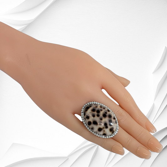 925 Sterling Silver Women's Ring with Authentic Currie Shell
