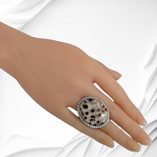 925 Sterling Silver Women's Ring with Authentic Currie Shell
