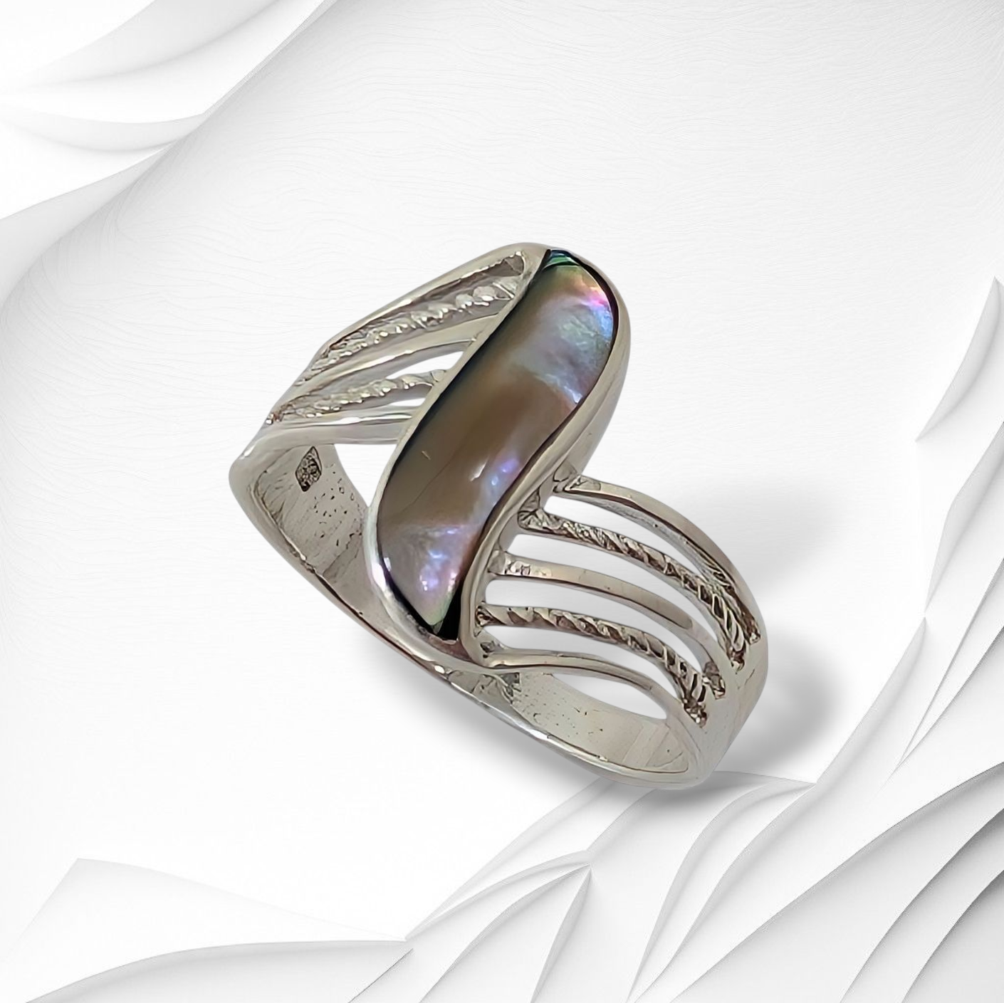 925 Sterling Silver Women's Ring with Authentic Mother of Pearl *Abalone Shell