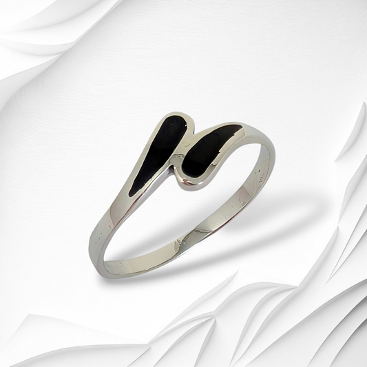 925 Sterling Silver Women's Ring with Authentic Black Onyx Gemstones