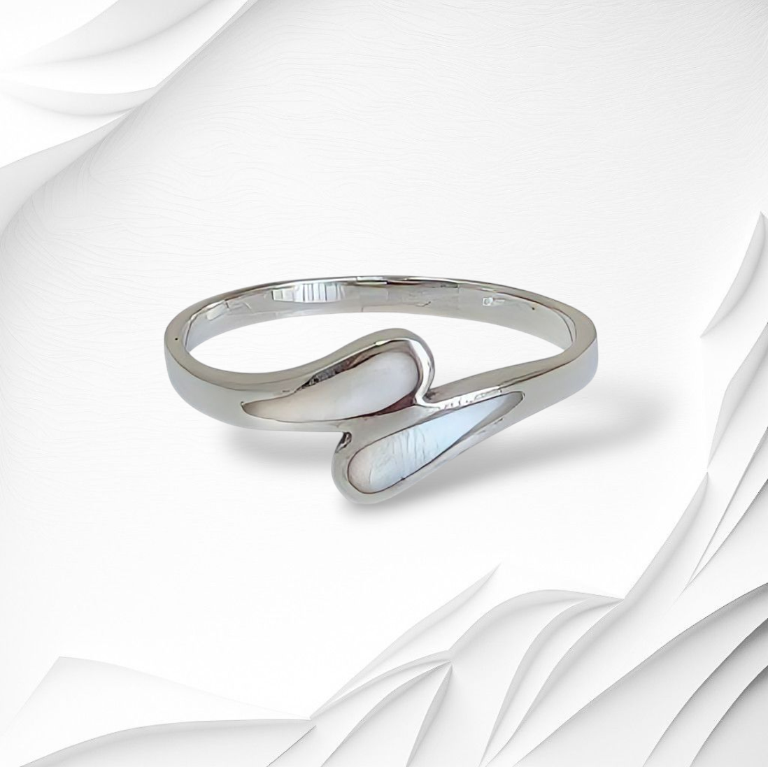925 Sterling Silver Women's Ring with Authentic Mother of Pearl