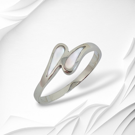 925 Sterling Silver Women's Ring with Authentic Mother of Pearl