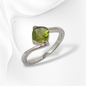 925 Sterling Silver Women's Ring with Authentic Peridot Gemstone