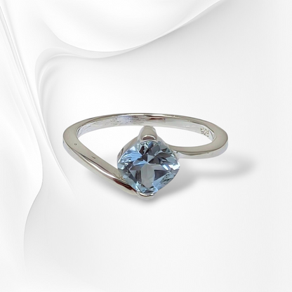 925 Sterling Silver Women's Ring with Authentic Blue Topaz