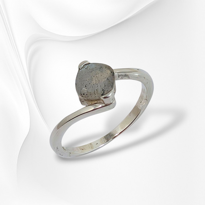 925 Sterling Silver Women's Ring with Authentic Labradorite Gemstone