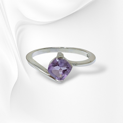 925 Sterling Silver Women's Ring with Authentic Amethyst Gemstone