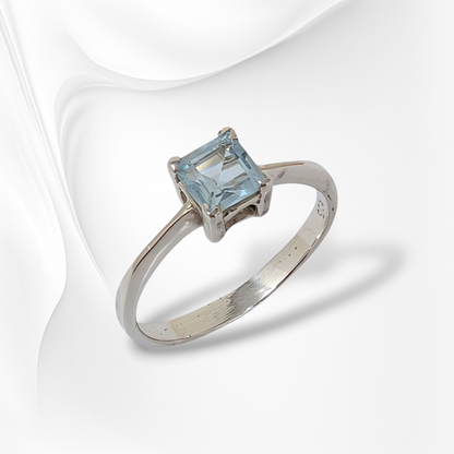 925 Sterling Silver Women's Ring with Authentic Blue Topaz