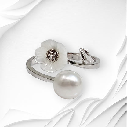 925 Sterling Silver Women's Ring with Authentic Mother of Pearl and Freshwater Pearl