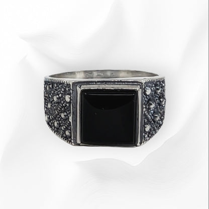 925 Sterling Silver Men's Ring With  Authentic Black Onyx Gemstone