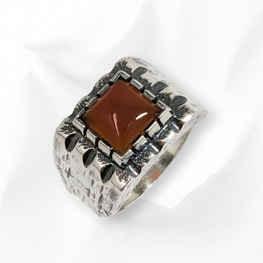 925 Sterling Silver Men's Ring With  Authentic Red Agate Gemstone