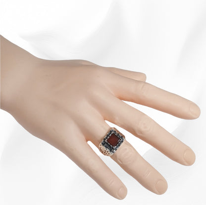 925 Sterling Silver Men's Ring With  Authentic Red Agate Gemstone
