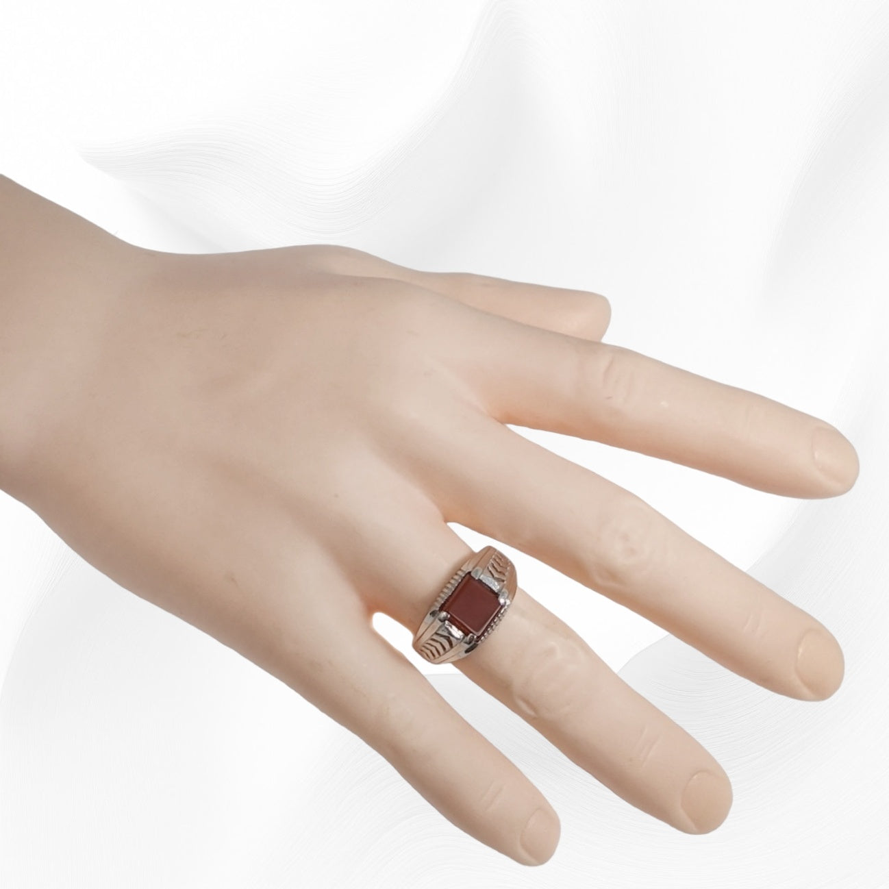 925 Sterling Silver Men's Ring with Authentic Red Agate Gemstone