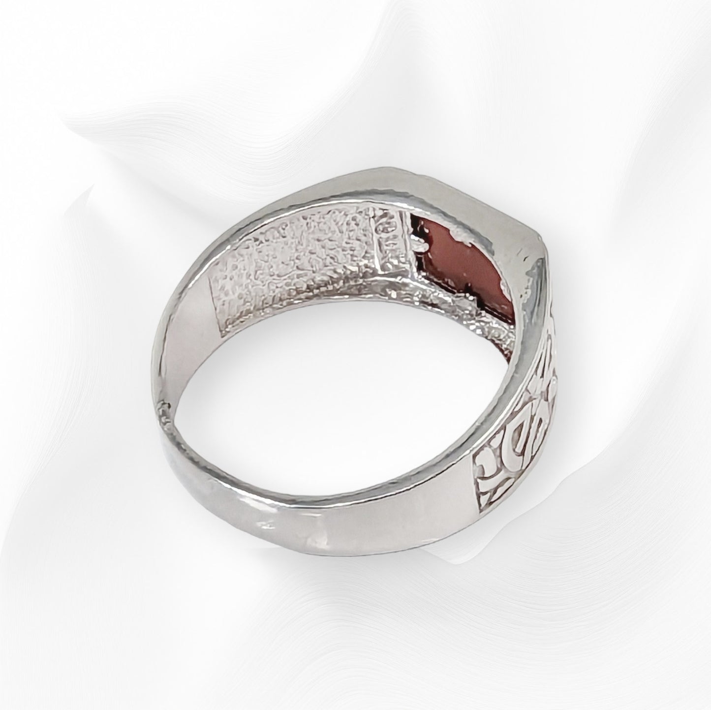 925 Sterling Silver Men's Ring with Authentic Red Agate Gemstone