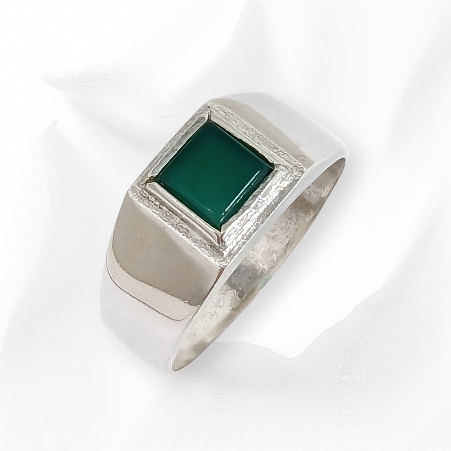 925 Sterling Silver Men's Ring with Authentic Green Agate Gemstone