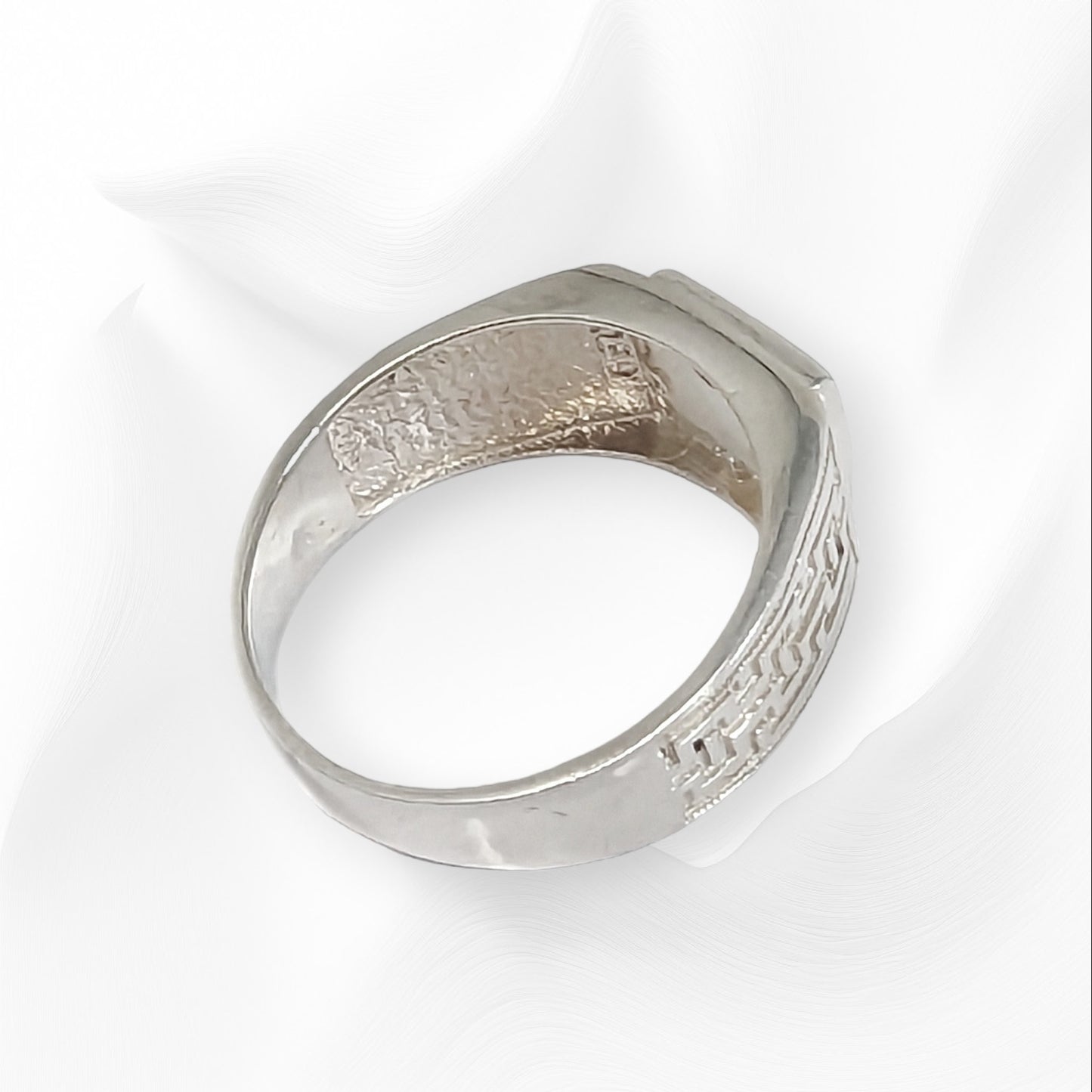 925 Sterling Silver Men's Ring with Authentic Cat's Eye Quartz