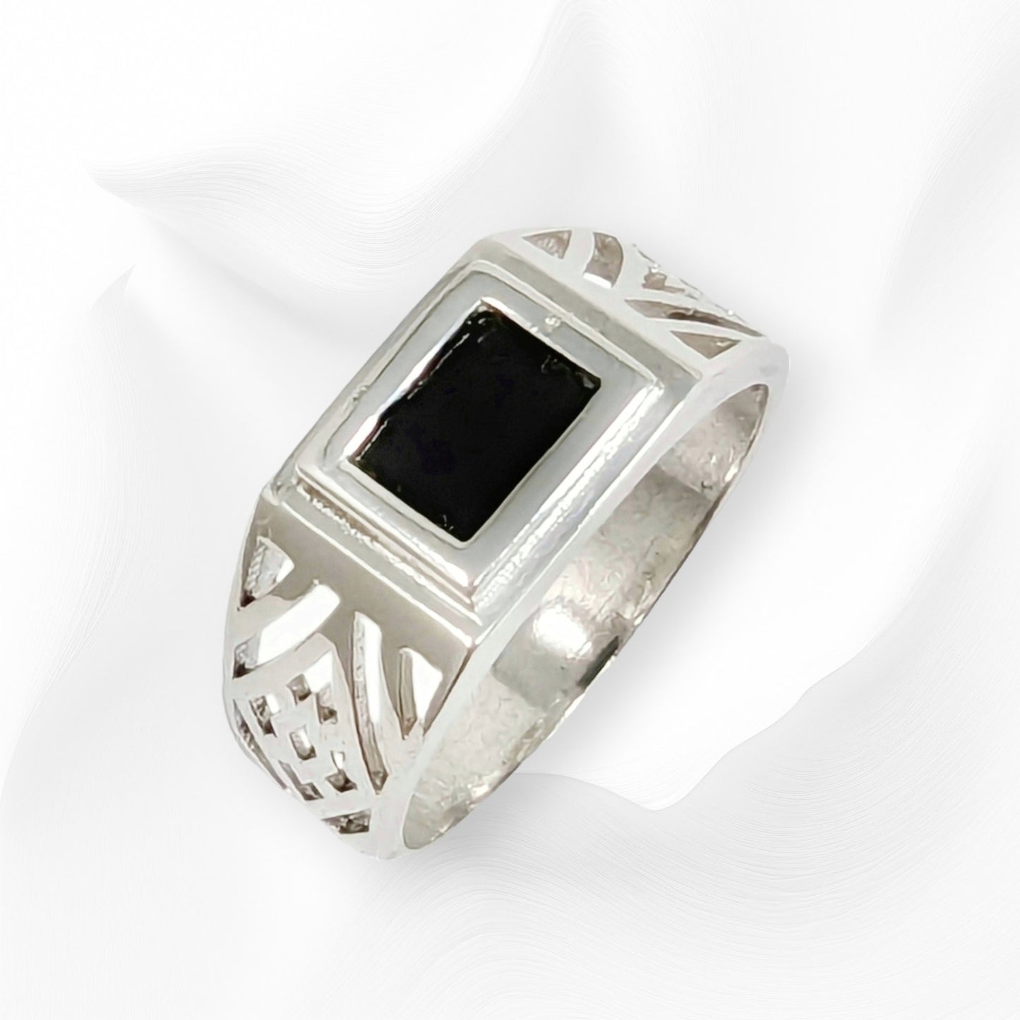 925 Sterling Silver Men's Ring with Authentic Black  Onyx Gemstone