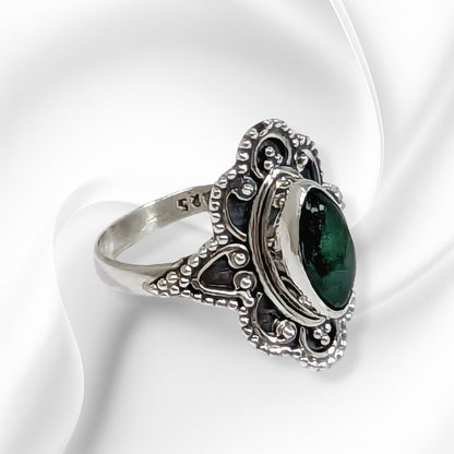 925 Sterling Silver Women's Ring With Authentic Green Jade Gemstone