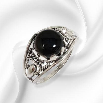 925 Sterling Silver Women's Ring with Authentic Black Onyx Gemstone
