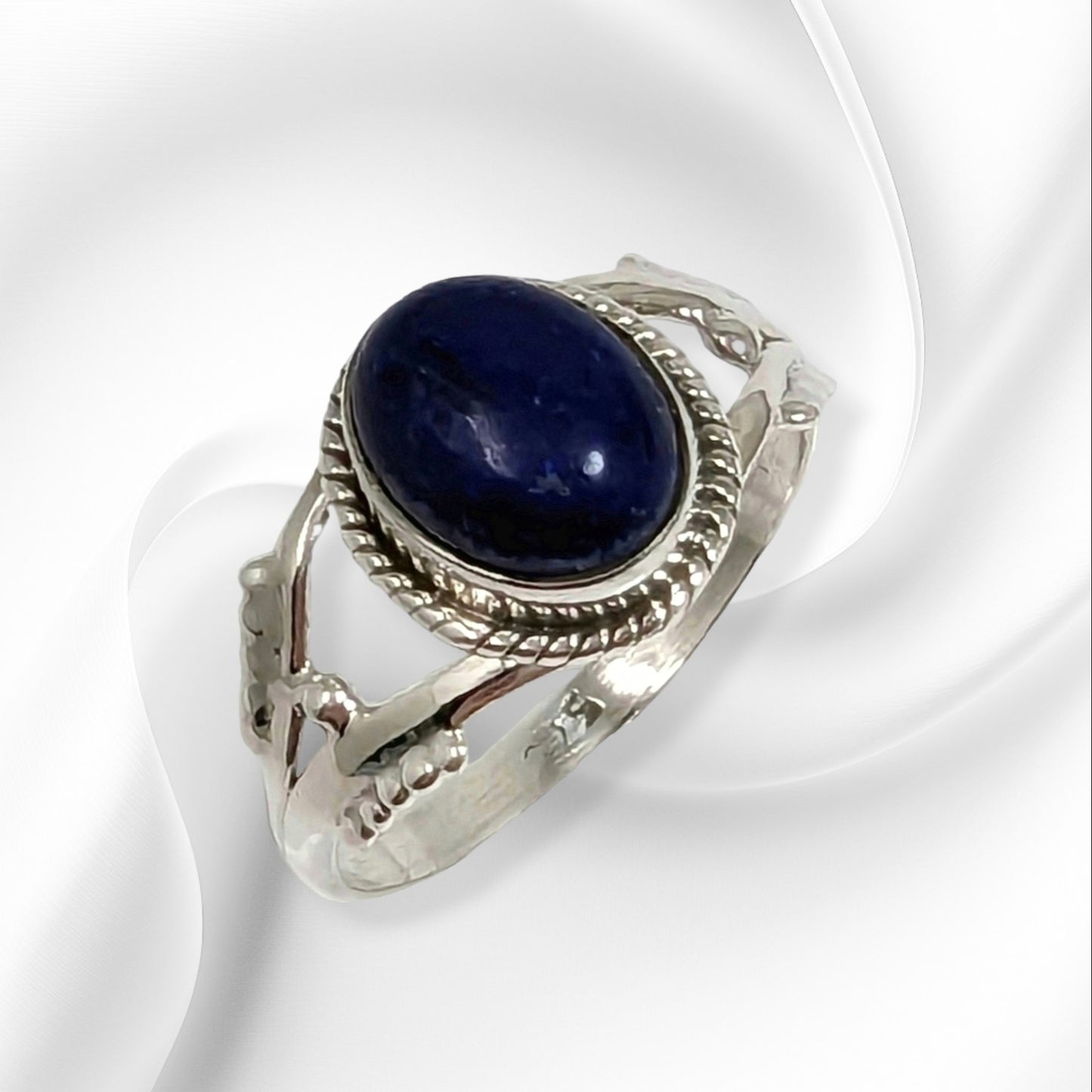 925 Sterling Silver Women's Ring with Authentic Lapis Lazuli Gemstone