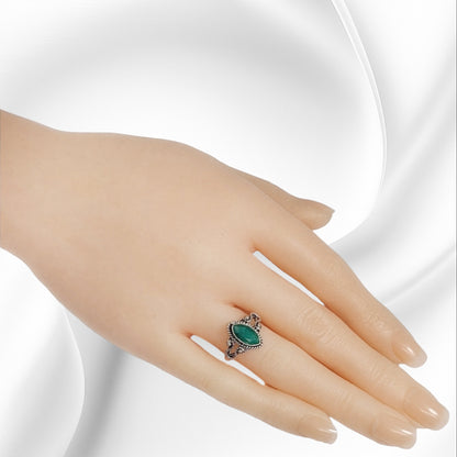 925 Sterling Silver Women's Ring With Authentic Green Corundum Gemstone