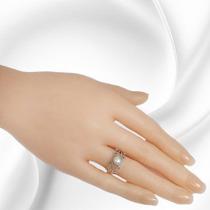 925 Sterling Silver Women's Ring with Authentic Freshwater Pearl