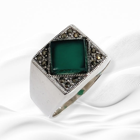 925 Sterling Silver Men's Ring With Authentic Green Agate Gemstone and Marcasite