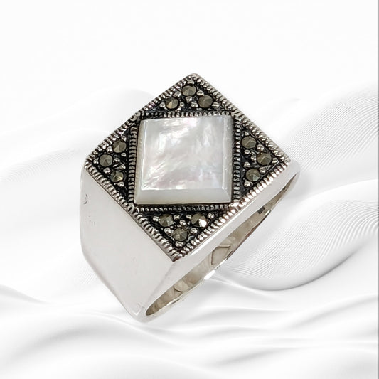 925 Sterling Silver Men's Ring With Authentic Mother of Pearl and Marcasite
