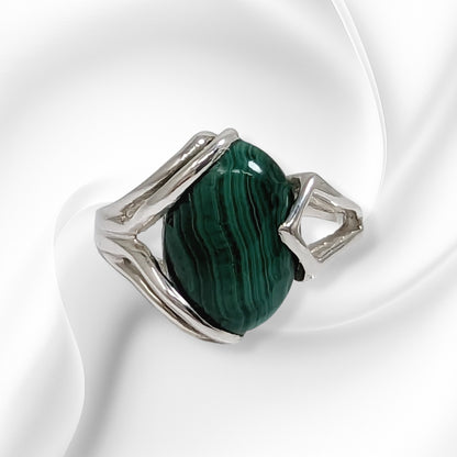 925 Sterling Silver Women's Ring With Authentic Malachite Gemstone