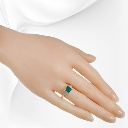 925 Sterling Silver Women's Ring with Authentic Green Onyx Gemstone