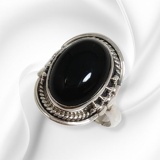 925 Sterling Silver Women's Ring With Authentic Black Onyx Gemstone