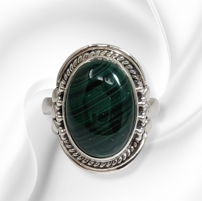 925 Sterling Silver Women's Ring With Authentic Malachite Gemstone