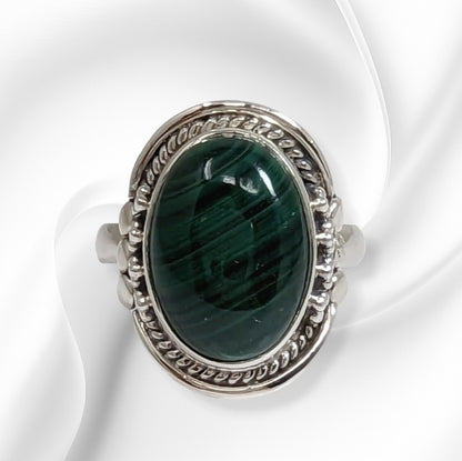 925 Sterling Silver Women's Ring With Authentic Malachite Gemstone