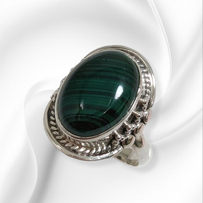 925 Sterling Silver Women's Ring With Authentic Malachite Gemstone