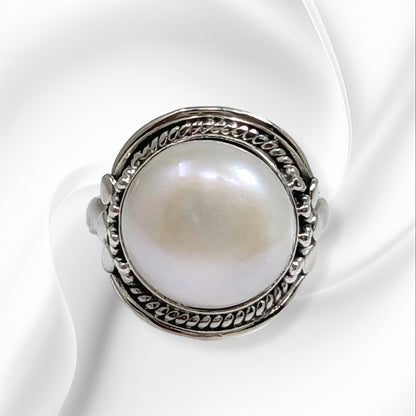 925 Sterling Silver Women's Ring With Natural Pearl