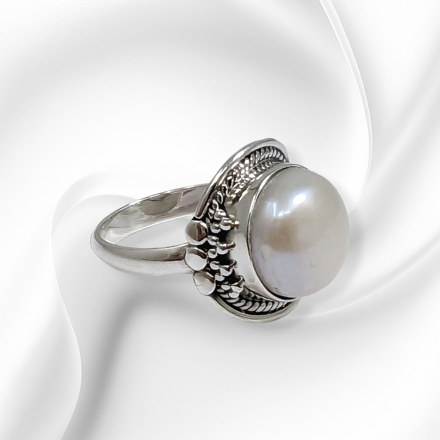 925 Sterling Silver Women's Ring With Natural Pearl