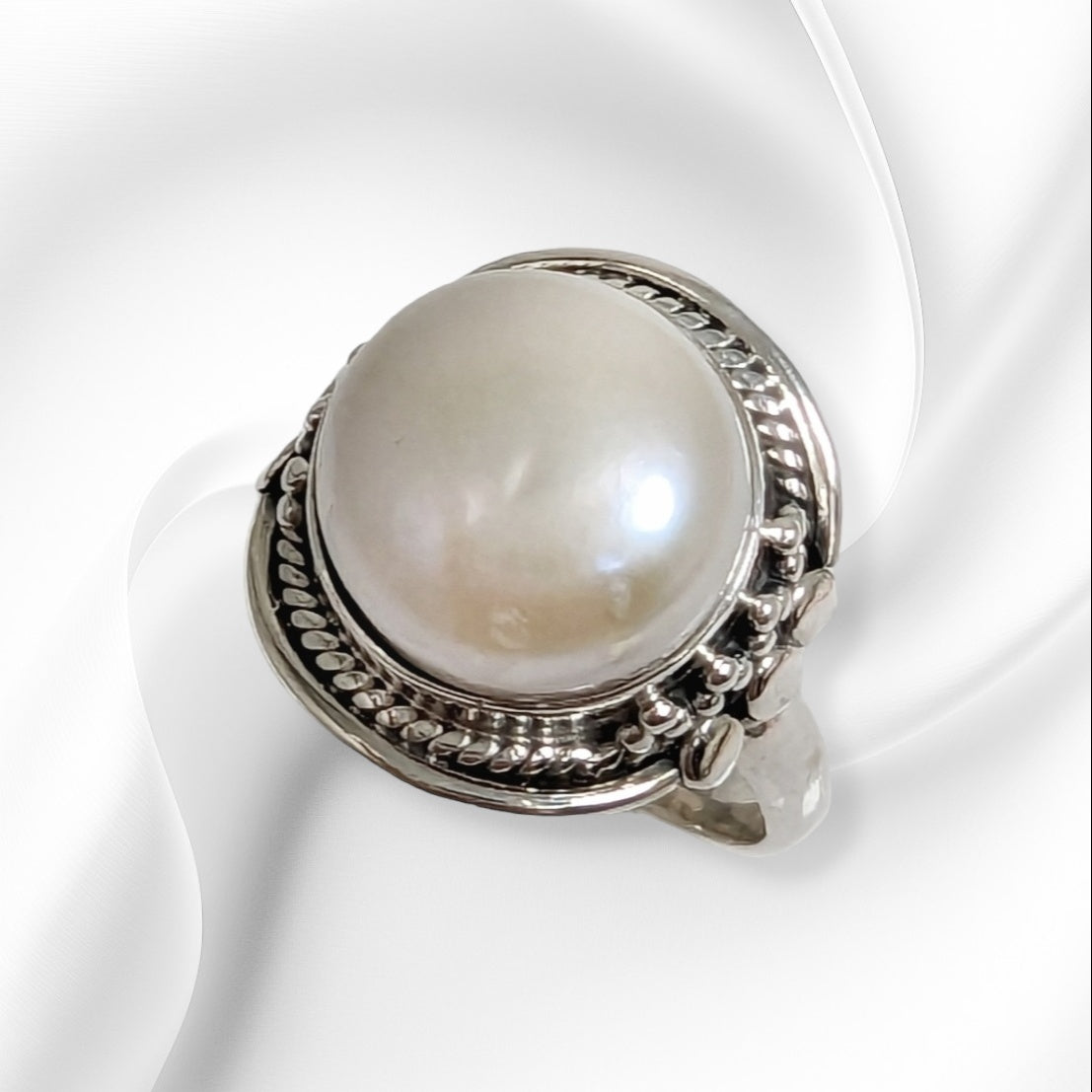 925 Sterling Silver Women's Ring With Natural Pearl