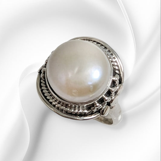 925 Sterling Silver Women's Ring With Natural Pearl
