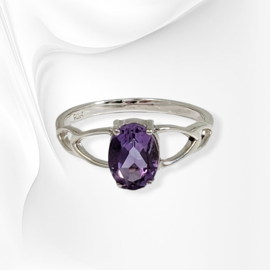 925 Sterling Silver Women's Ring with Authentic Amethyst Gemstone