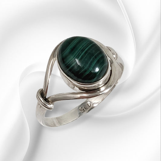 925 Sterling Silver Women's Ring With Authentic Malachite Gemstone