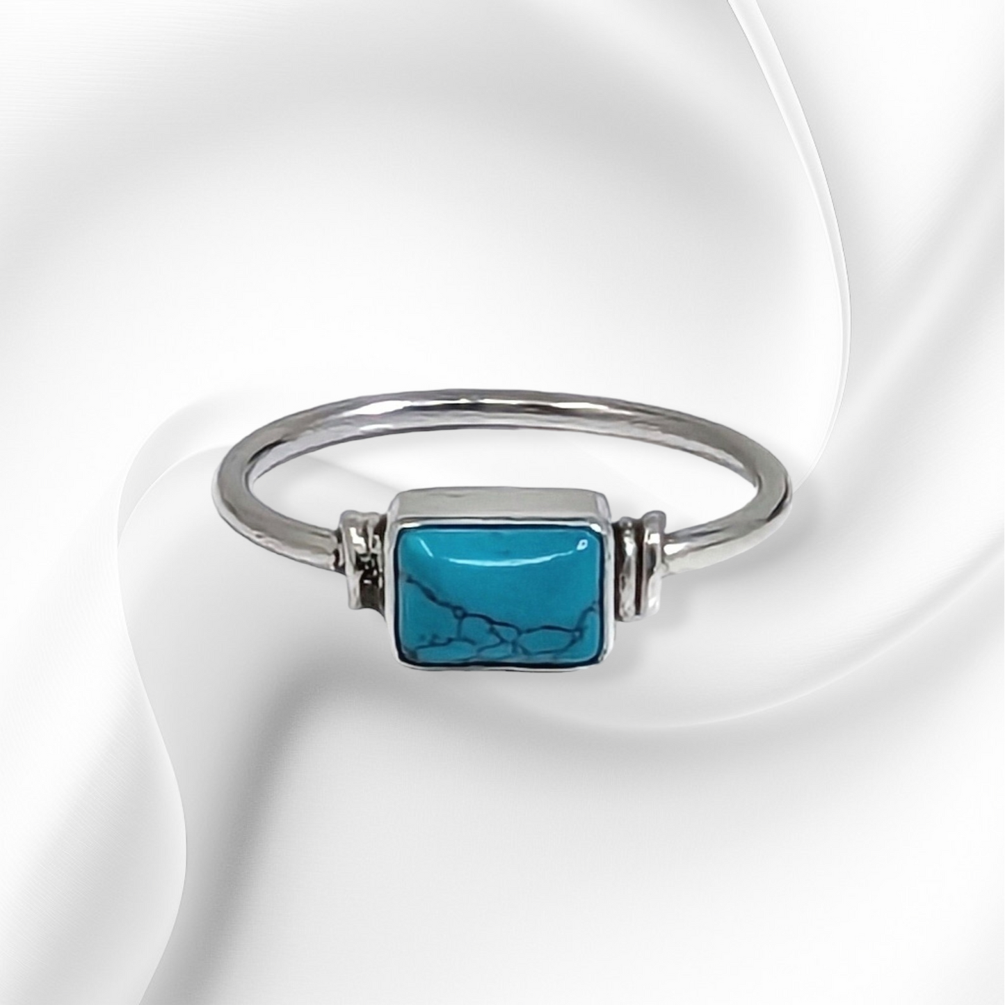 925 Sterling Silver Women's Ring With Authentic Turquoise Gemstone